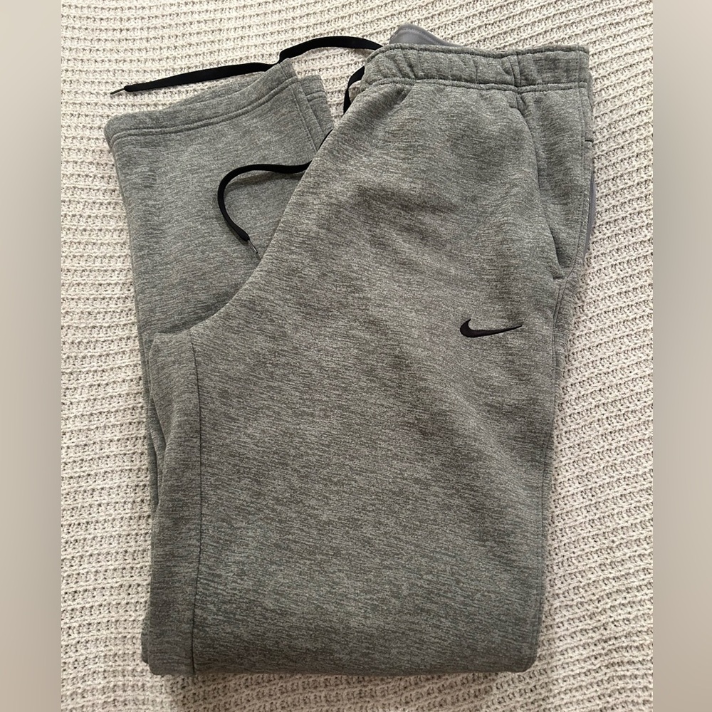 Men's Therma-FIT Open Hem Fitness Pants Size Large
